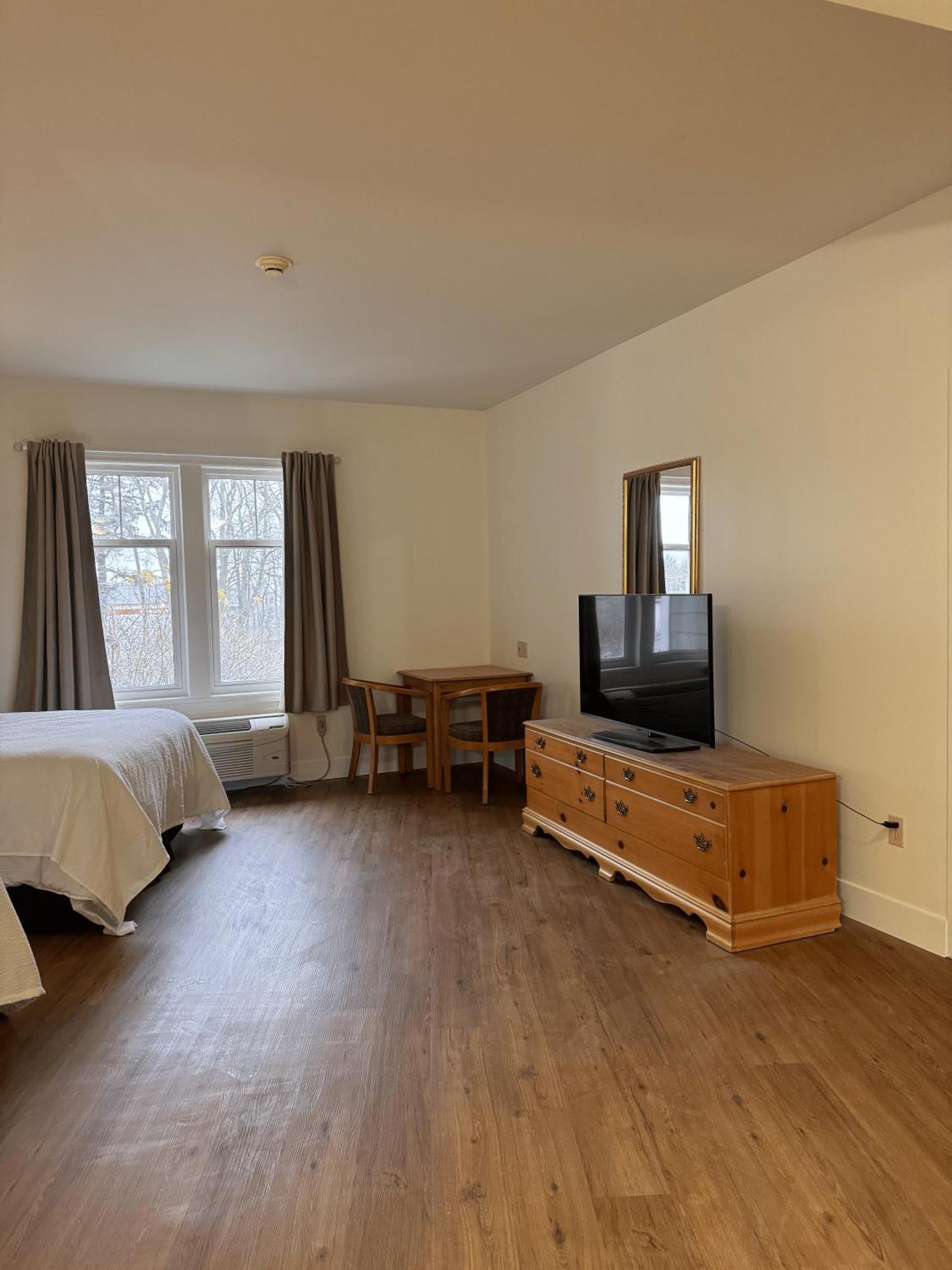 Stone Willow Inn Saint Marys Bagian luar foto