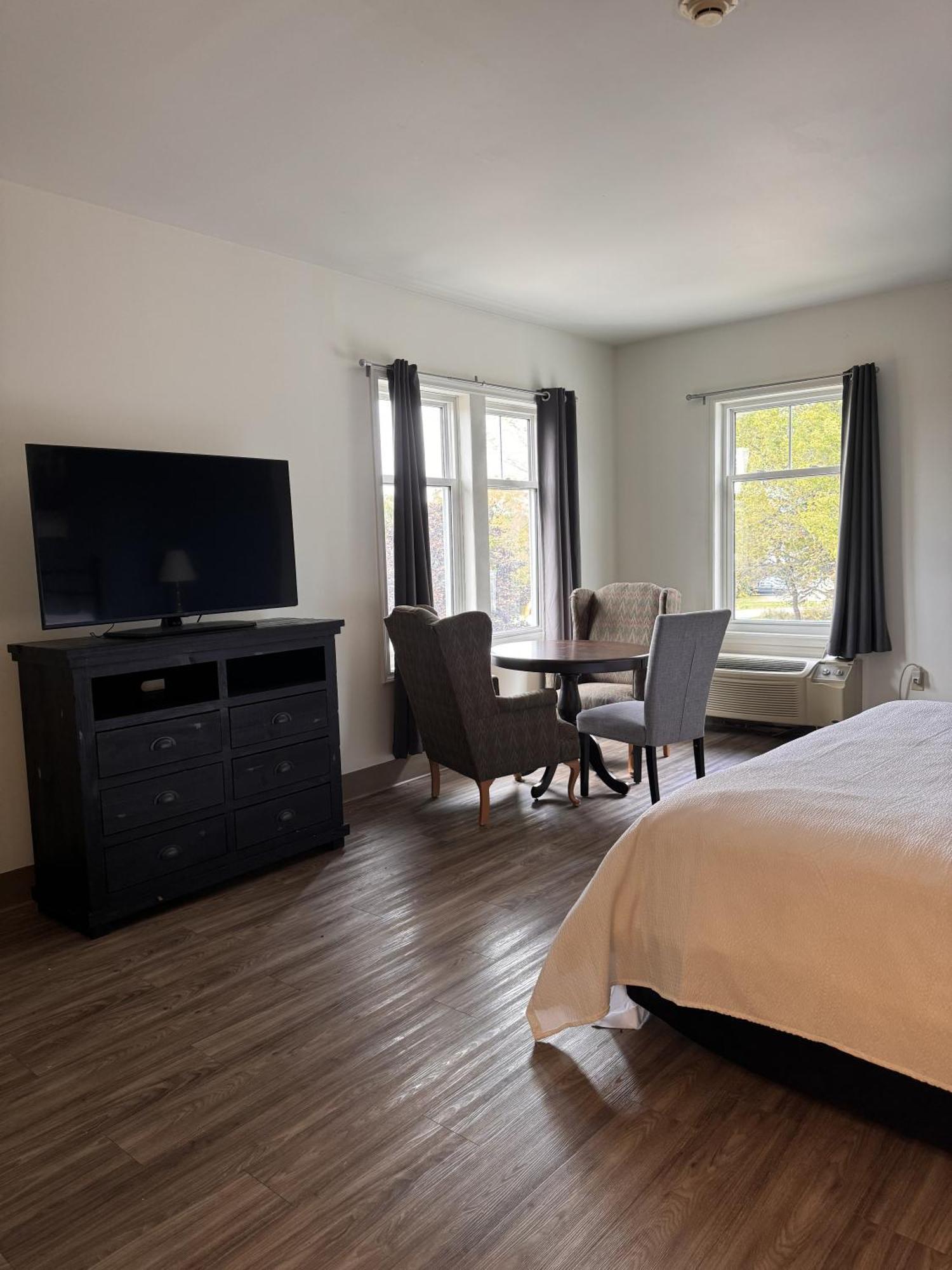 Stone Willow Inn Saint Marys Bagian luar foto