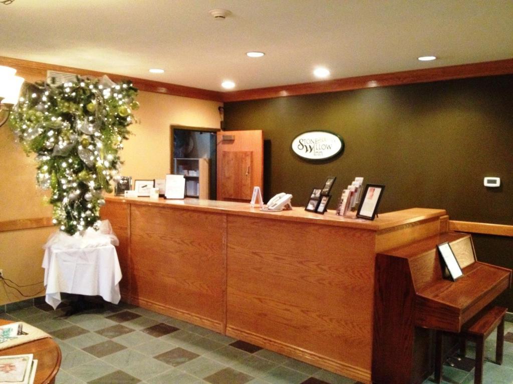 Stone Willow Inn Saint Marys Bagian luar foto
